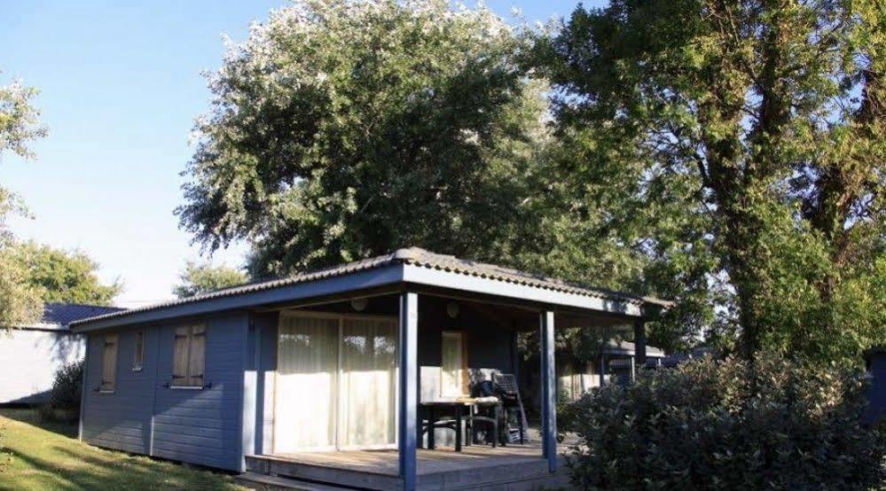 Residence Les Marines D'Oleron Monclar Quercy Vacances Saint-Pierre-d'Oleron Exterior foto