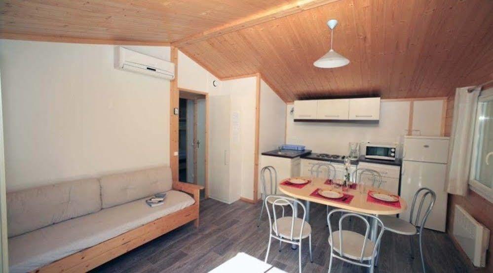 Residence Les Marines D'Oleron Monclar Quercy Vacances Saint-Pierre-d'Oleron Exterior foto